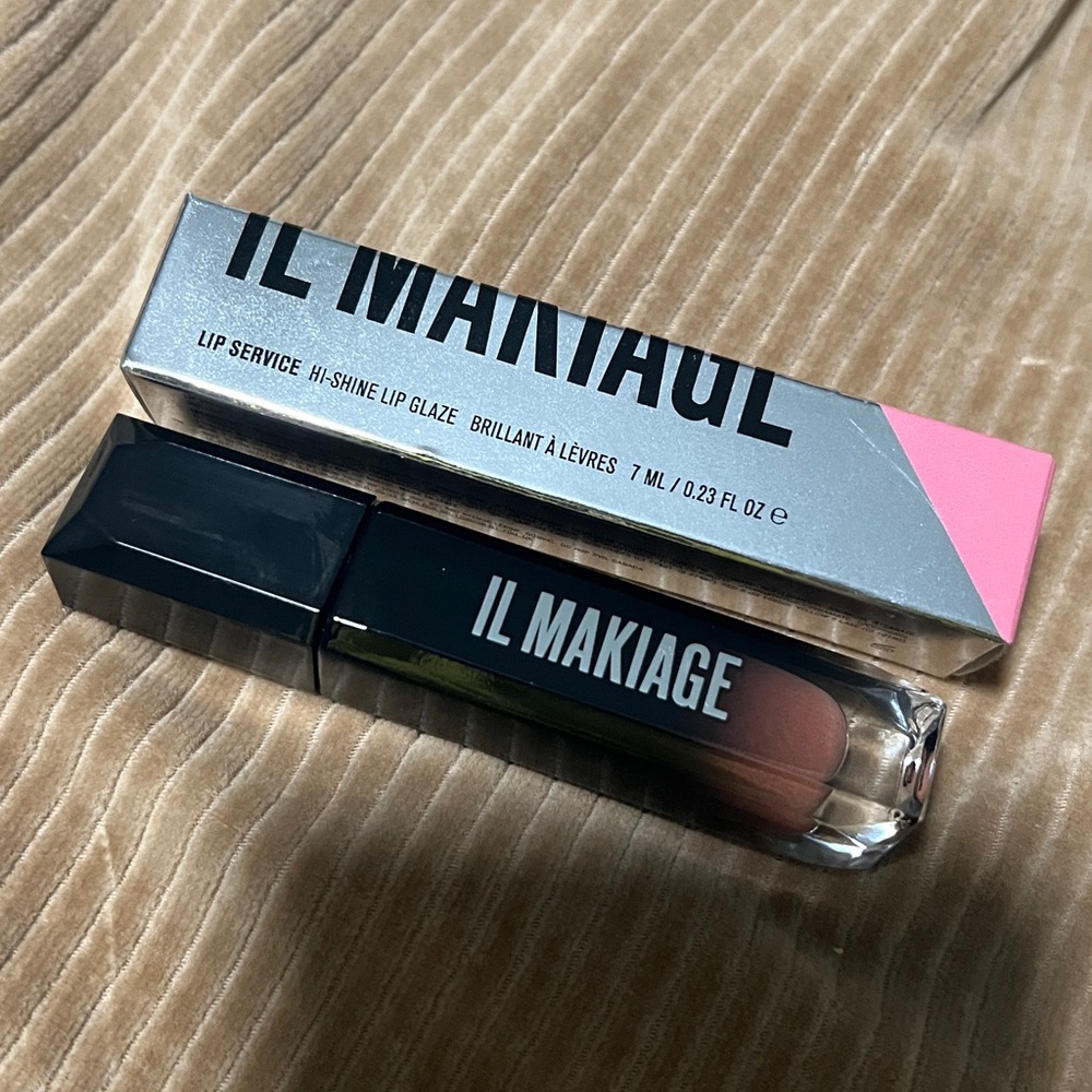 IL MAKIAGE Lip Gloss / Glaze
